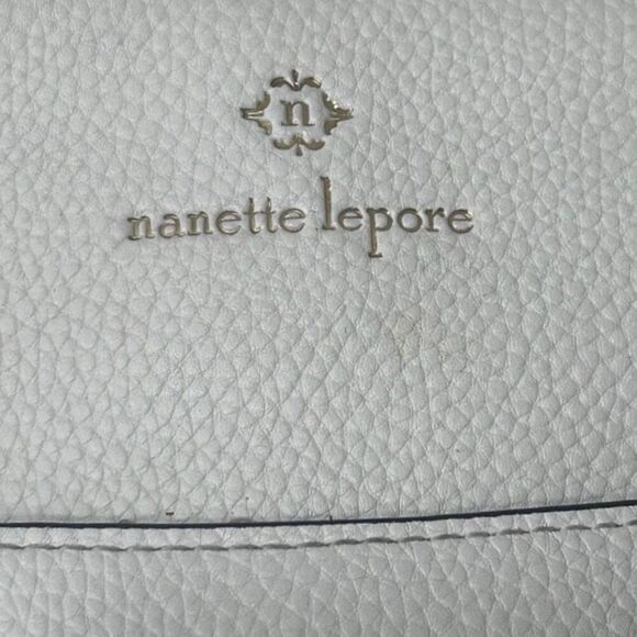 Nanette Lepore Handbag Crossbody Shoulder Bag Medium White Pebbled Vegan Leather - Picture 7 of 10